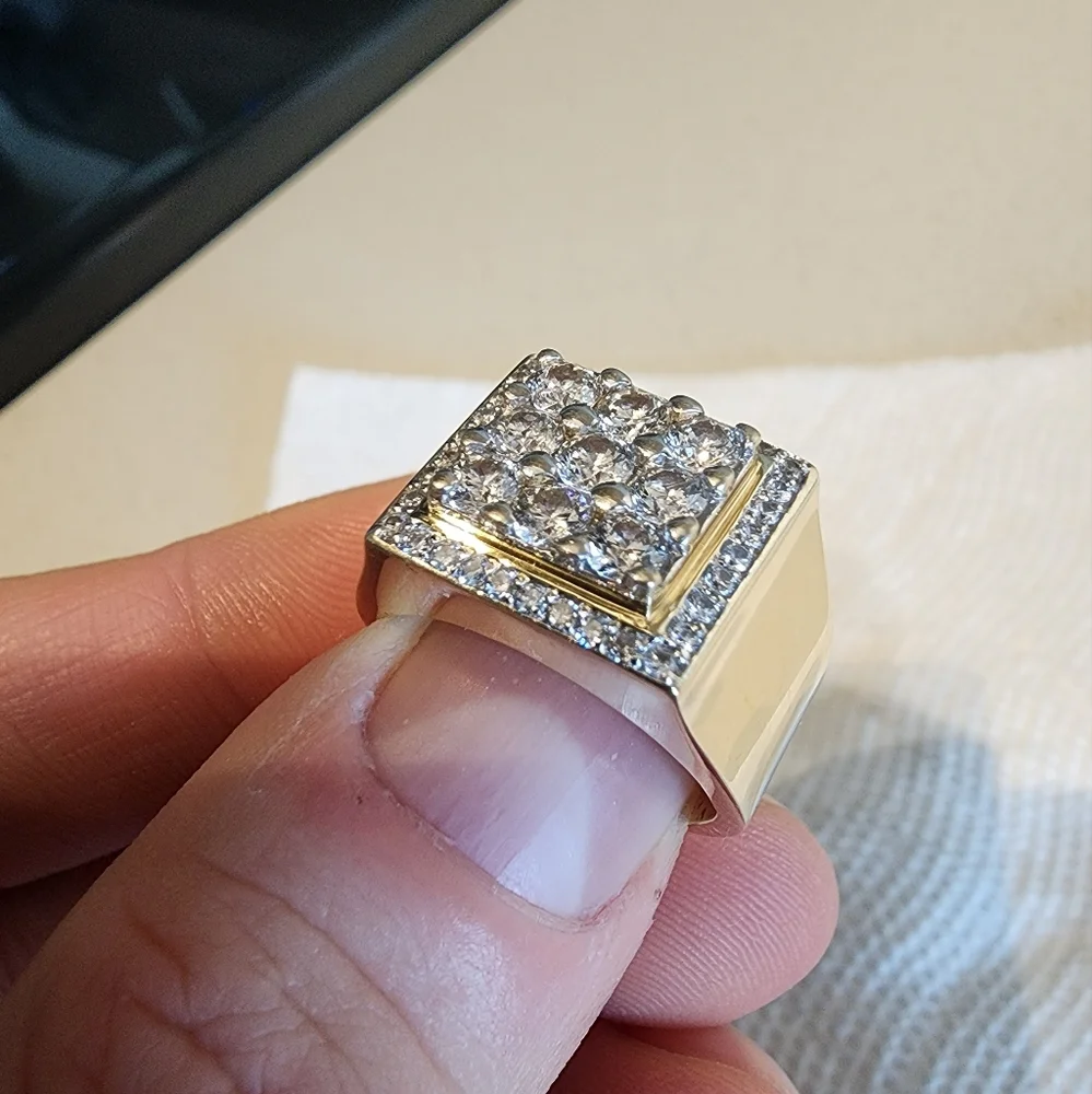 Men's Ring - Picture 1 of 4